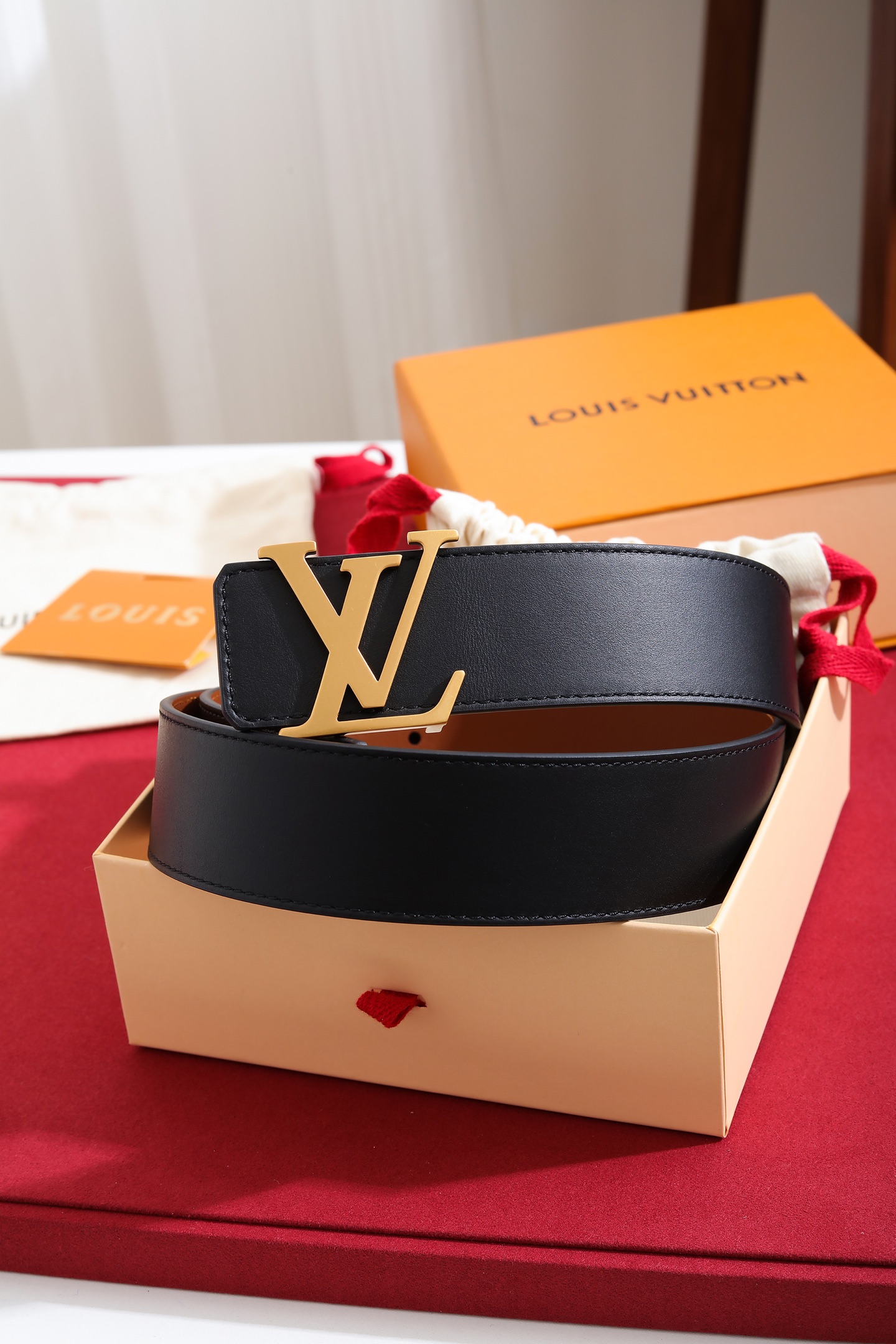 Louis Vuitton belt